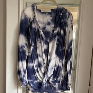 Vintage Havana Tie-Dye Hooded Women's Top